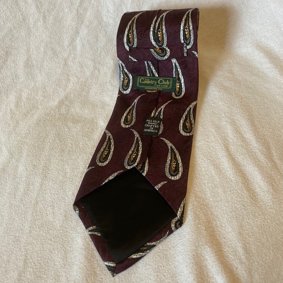 FREE IF BUNDLED Paisley Silk Neck Tie Hand Crafted in USA 100% Silk One Size EUC - Picture 4 of 5